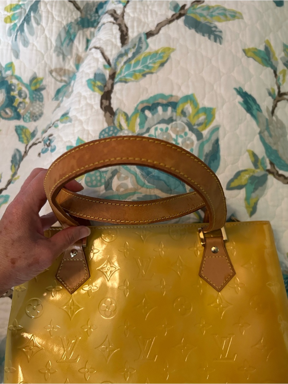 Authentic Louis Vuitton Vernis Bag - Picture 10 of 13
